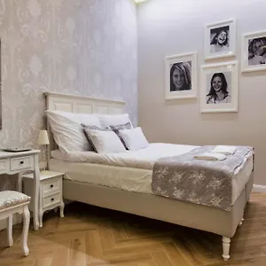 **** Bed & Breakfast Serenity Boutique Hungary